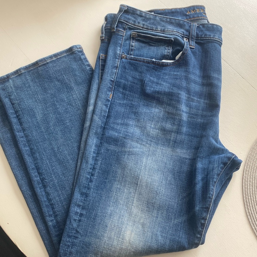 Mens American Eagle Relaxed Straight Jeans SZ 38 x 30